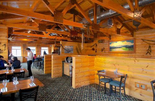 Denali National Park Hotel | Denali Bluffs Hotel by Aspen Hotels