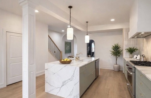 Pittsburgh House | Designer 5-bedroom house with rooftop patio DT Pittsburgh