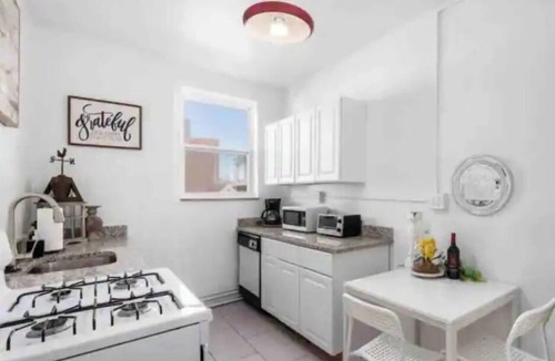 Short North Apartment | Discover Short North charm, just steps away from Nationwide Arena