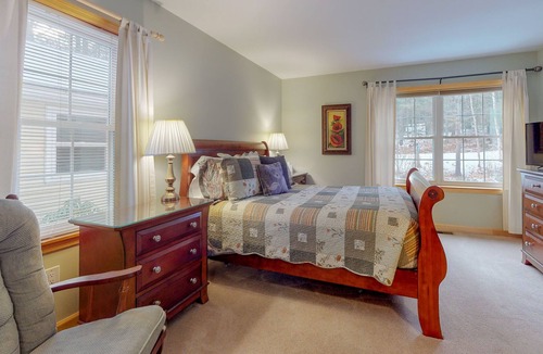Wiscasset House | Dog-friendly riverfront home with private dock & gas grill