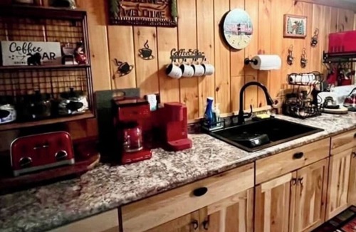 Madison House | Dog Friendly 🐾 Sleeps 8 Near North Conway & Kancamangus Hwy.