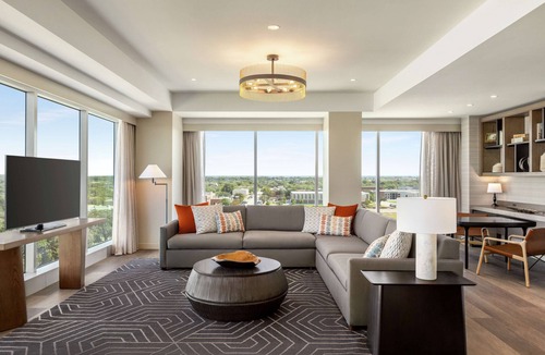 Original Town North Hotel | Doubletree by Hilton Abilene Downtown Convention Center