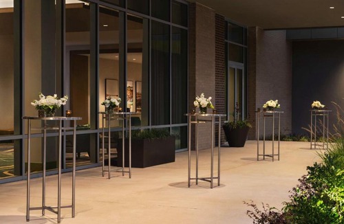 Original Town North Hotel | Doubletree By Hilton Abilene Downtown Convention Center