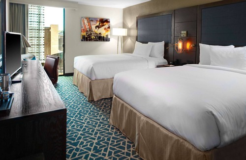 North Arlington Hotel | DoubleTree by Hilton Hotel Arlington DFW South