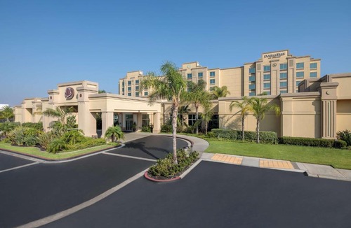 Commerce Hotel | DoubleTree by Hilton Los Angeles/Commerce