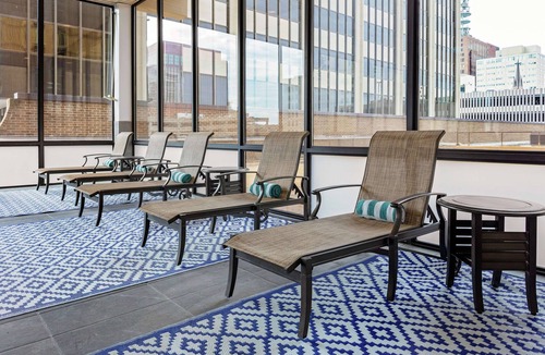 Downtown Northeast Hotel | DoubleTree by Hilton Omaha Downtown