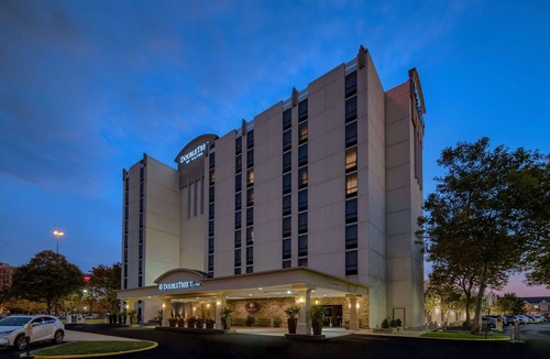 Primos Secane Hotel | Doubletree by Hilton Philadelphia Airport