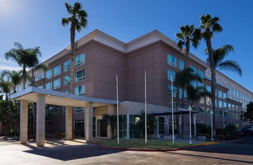 Carmel Valley Hotel | DoubleTree by Hilton San Diego Del Mar