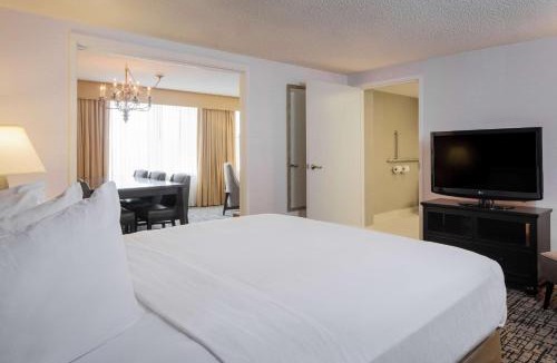 East Syracuse Hotel | DoubleTree by Hilton Hotel Syracuse