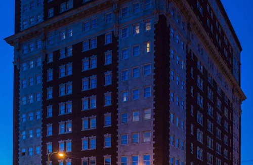 Utica Hotel | DoubleTree by Hilton Utica