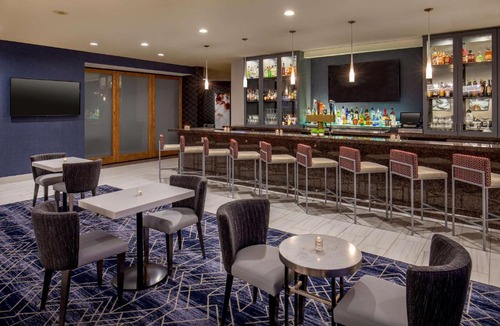 Gaithersburg Hotel | DoubleTree by Hilton Washington DC North/Gaithersburg