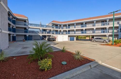 Downey Hotel | Downey Inn