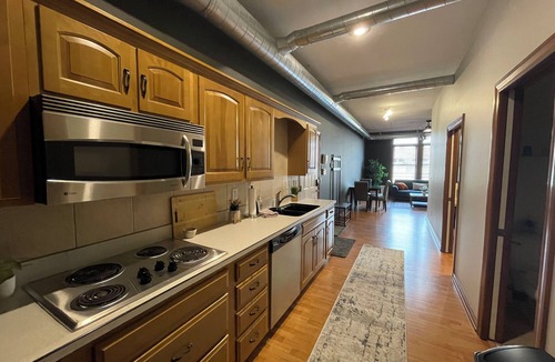 Wooster Apartment | Downtown 2-bedroom luxury apartment in Wooster