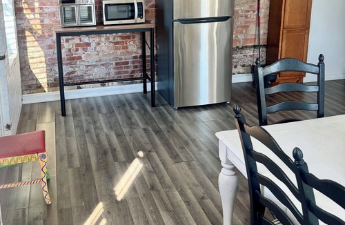 Owensboro Condo | Downtown condo Cozy 2-bedroom with plenty of space