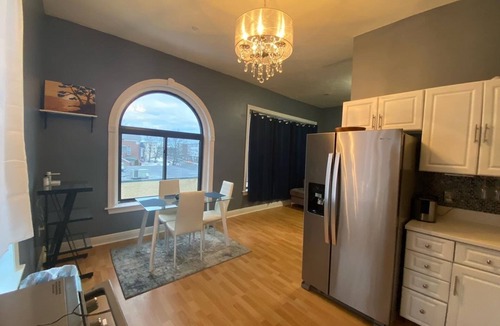 Brockton Condo | Downtown Condo with iMac work station