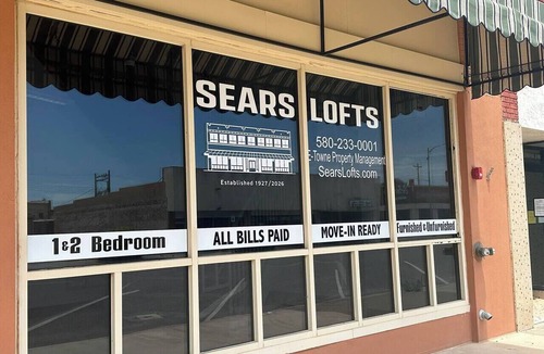 Enid Apartment | Downtown Historic Loft 207
