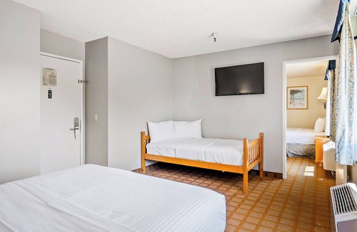 San Luis Obispo Hotel | Downtown SLO Inn - San Luis Obispo