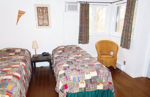 Shepherdstown House | Dream House on the Potomac River Canyon South Rim
