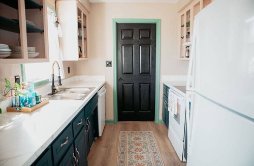 Clarksville Apartment | Dreamcatcher Cottage Boho Charm & King Bed Comfort