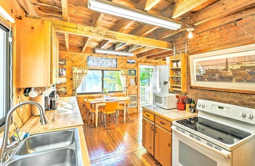 Bucksport Cabin | Dreamy Bucksport Hideaway on Freshwater Pond!