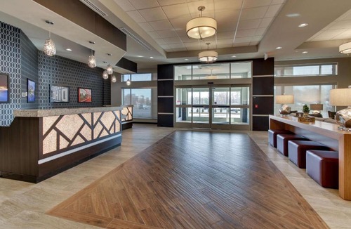 Orange Hotel | Drury Inn & Suites Cleveland Beachwood