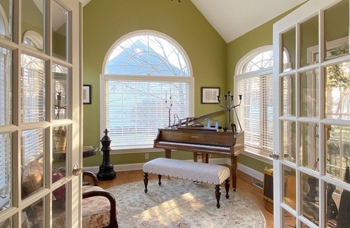 Dublin House | Dublin One Acre GC Lot 5BR, 4.5B Executive Amenities