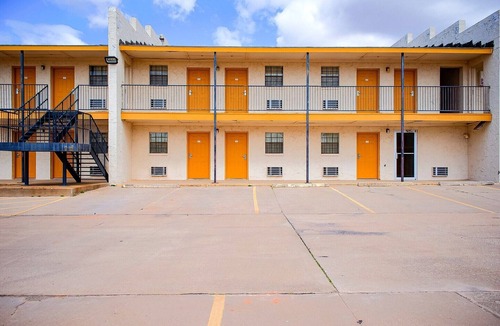 Duncan Apartment | Duncan | 2 Full Bed | Nsmk