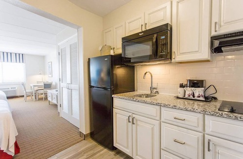 Ocean City Hotel | Dunes Suites Oceanfront