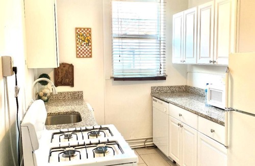 Short North Apartment | E 1-bedroom apartment just 16 minutes walk to Nationwide Arena