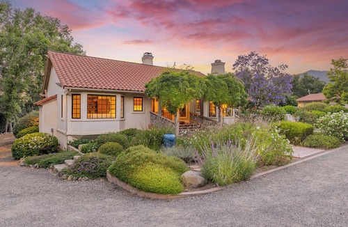 Ojai House | East End Pixie Orchard Getaway Long-Term Rental