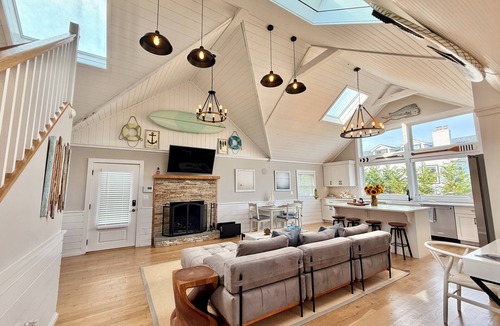 Center Moriches Cottage | East End Retreat - Water Front - Available for the US Open Shinnecock Hills 2026