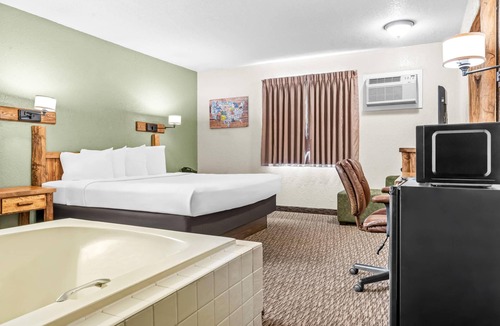 Custer Hotel | Econo Lodge Custer - Crazy Horse Area
