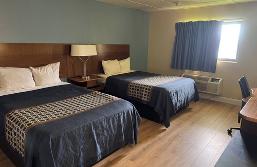 North Randall Hotel | Economy Inn North Randall