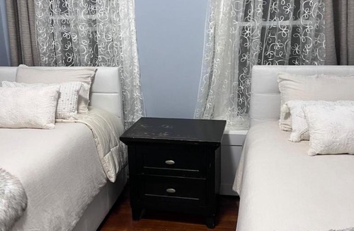 East Hartford Apartment | Eden's Lodge