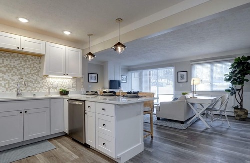 Midtown Anchorage Apartment | Elegant Charm in Anchorage