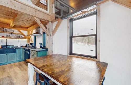 Readsboro House | Elegant home w/mountain views, trail to riverfront, hot tub, dog-friendly, bbq