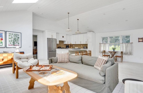 Cutchogue House | Elevated North Fork Escape with Chic Interiors and Private Poolside Oasis -.