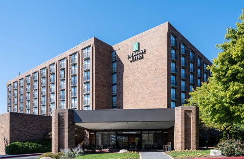 Hunt Valley Hotel | Embassy Suites Baltimore - North/Hunt Valley