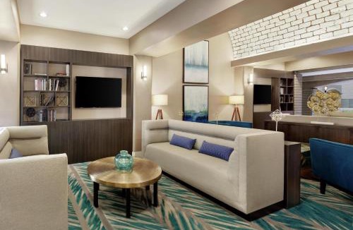 Arcadia Hotel | Embassy Suites by Hilton Arcadia-Pasadena Area
