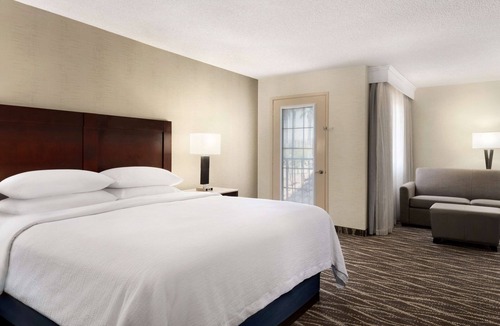 Lompoc Hotel | Embassy Suites by Hilton Lompoc Central Coast