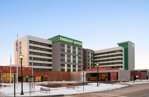 West Valley City Hotel | Embassy Suites by Hilton Salt Lake West Valley City
