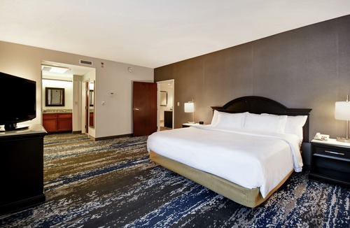 Charleston Hotel | Embassy Suites Charleston