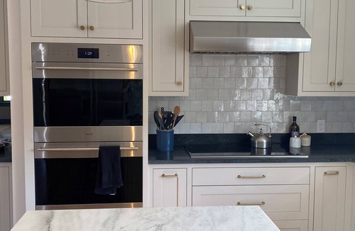 Katama House | Enjoy Fall 2026 on the Vineyard! Spacious 5 BR house in charming Edgartown