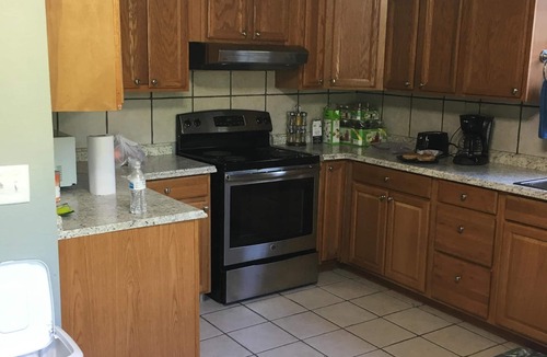 Noel House | Enjoy the river fun at the Blue Elk Bungalow