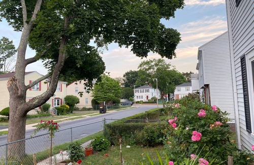 Southern Mattapan Apartment | ENTIRE 2BR APARTMENT IN A NICE QUIET NEIGHBORHOOD!