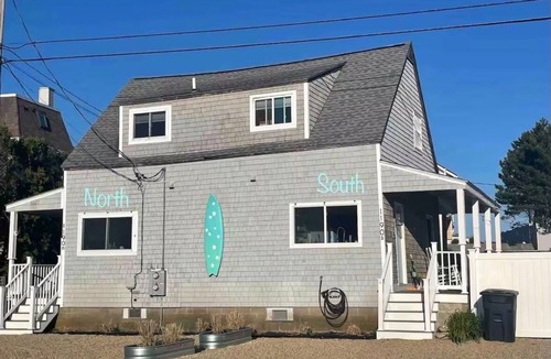 Rye House | Entire Ocean Boulevard property, steps to beach!