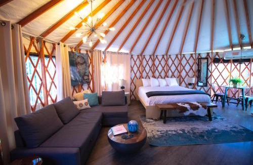 Escalante Cabin | Escalante Yurts - Luxury Lodging
