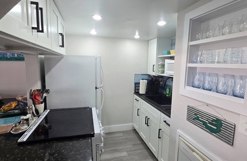 Sunset Beach Condo | Everything's "Just Beachy" - 2/2 directly on the beach!