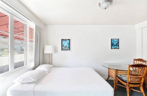Waikiki Hotel | Everything You Need for an Unforgettable Stay Is Right Here! Outdoor Pool!