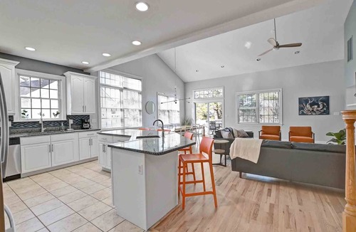 Ocean View House | Excellent 7 Bedroom home in Bear Trap Dunes! Community Pool, WIFI, Shuttle Service, Extra Space to Unwind!